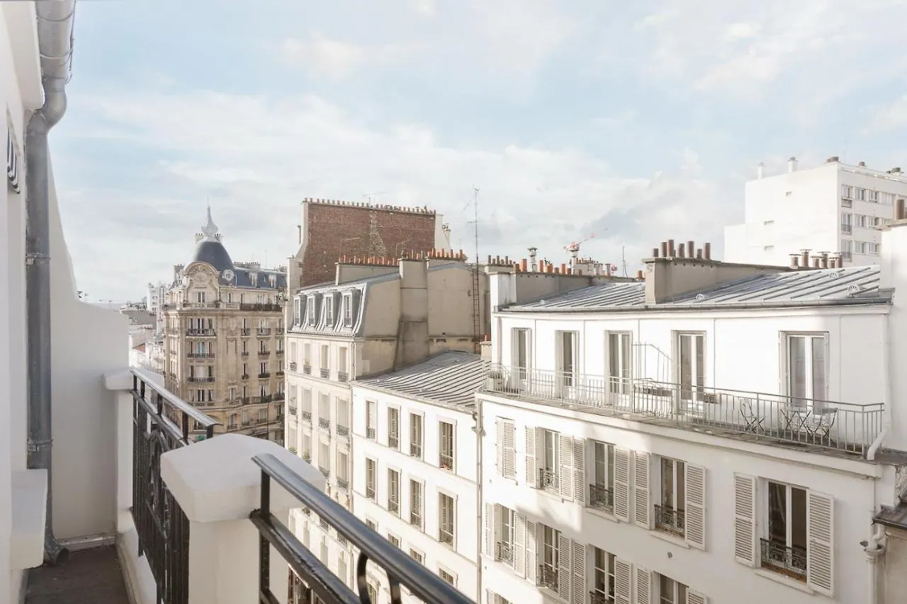 31 - Tour Eiffel Hotel 3*